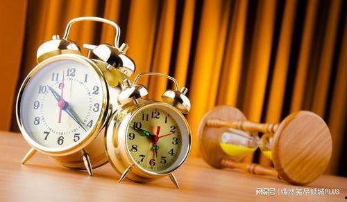 玩吧老王房间吃瓜,一场吃瓜盛宴，揭秘网络直播背后的故事